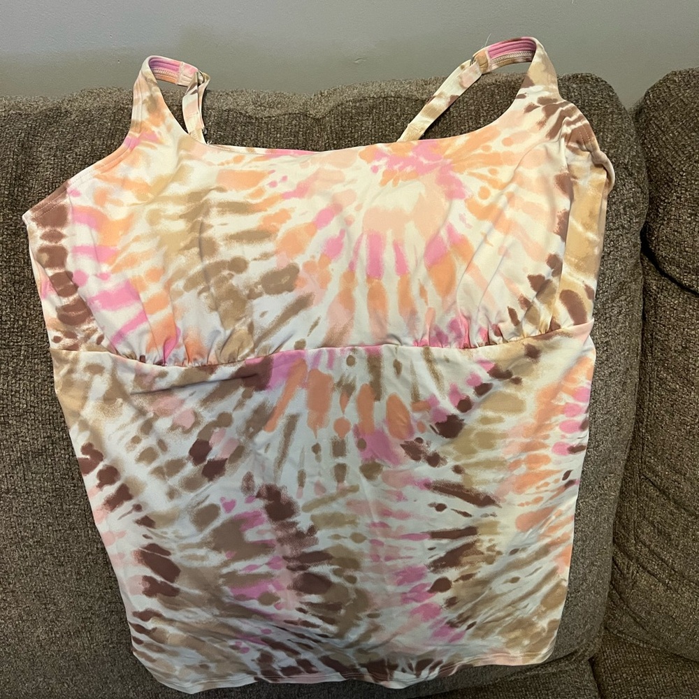 Lands' End Pink, Tan & White Tankini Top (with underwire)